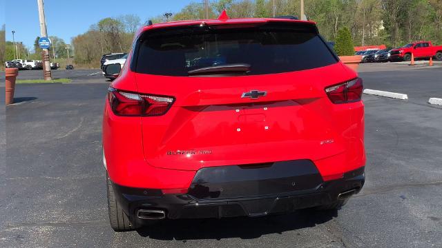 2022 Chevrolet Blazer Vehicle Photo in MOON TOWNSHIP, PA 15108-2571