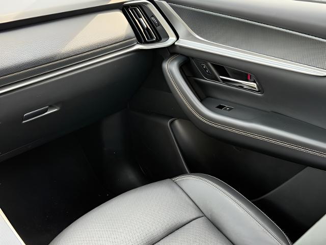 2024 Mazda CX-90 PHEV Vehicle Photo in MADISON, WI 53713-3220