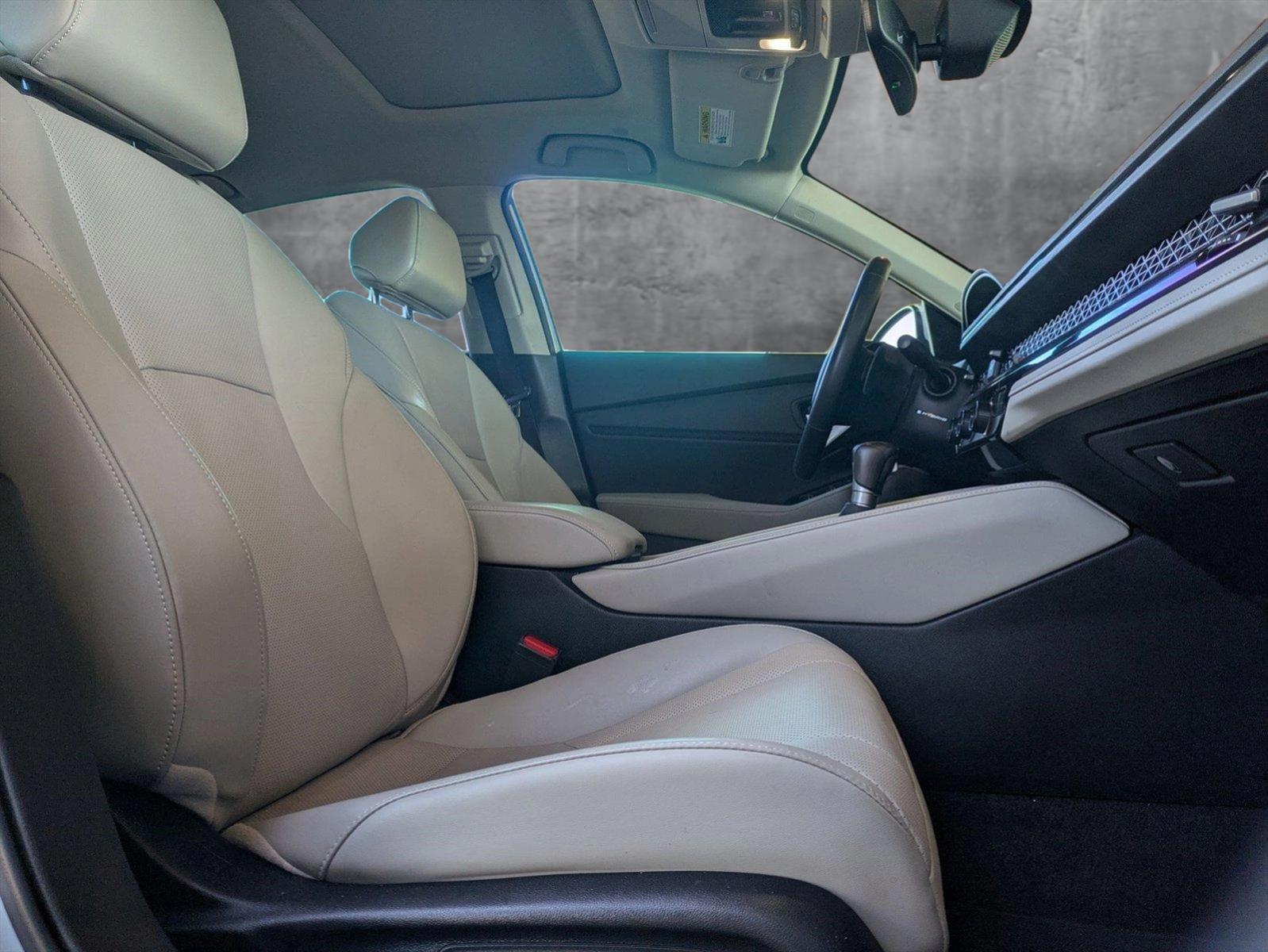 2024 Honda Accord Hybrid Vehicle Photo in Valencia, CA 91355-1794