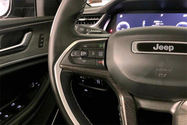 2022 Jeep Grand Cherokee L Vehicle Photo in INDEPENDENCE, MO 64055-1314