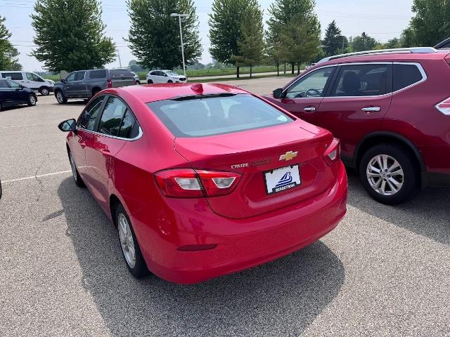 2018 Chevrolet Cruze Vehicle Photo in Oshkosh, WI 54901