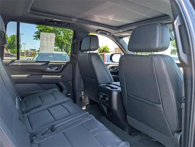 2023 Chevrolet Suburban Vehicle Photo in AURORA, CO 80012-4011