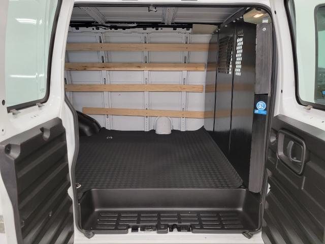 2023 Chevrolet Express Cargo 2500 Vehicle Photo in GREEN BAY, WI 54303-3330