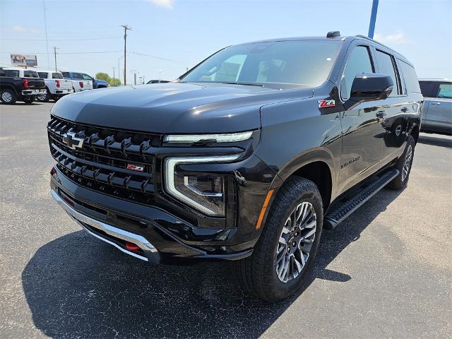 2025 Chevrolet Suburban Vehicle Photo in EASTLAND, TX 76448-3020