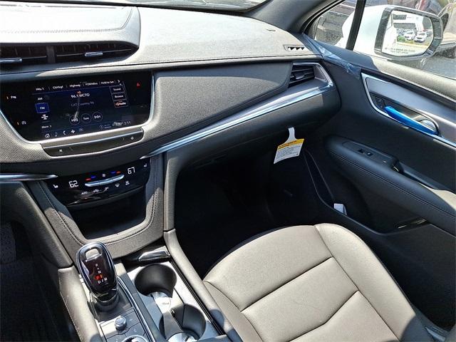 2025 Cadillac XT5 Vehicle Photo in ALLENTOWN, PA 18103-7399