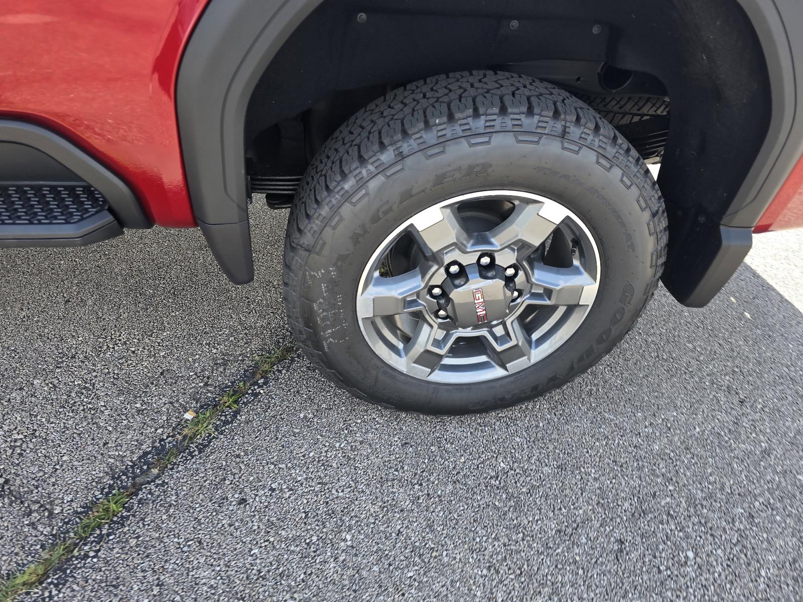 2025 GMC Sierra 2500 HD Vehicle Photo in Rolla, MO 65401
