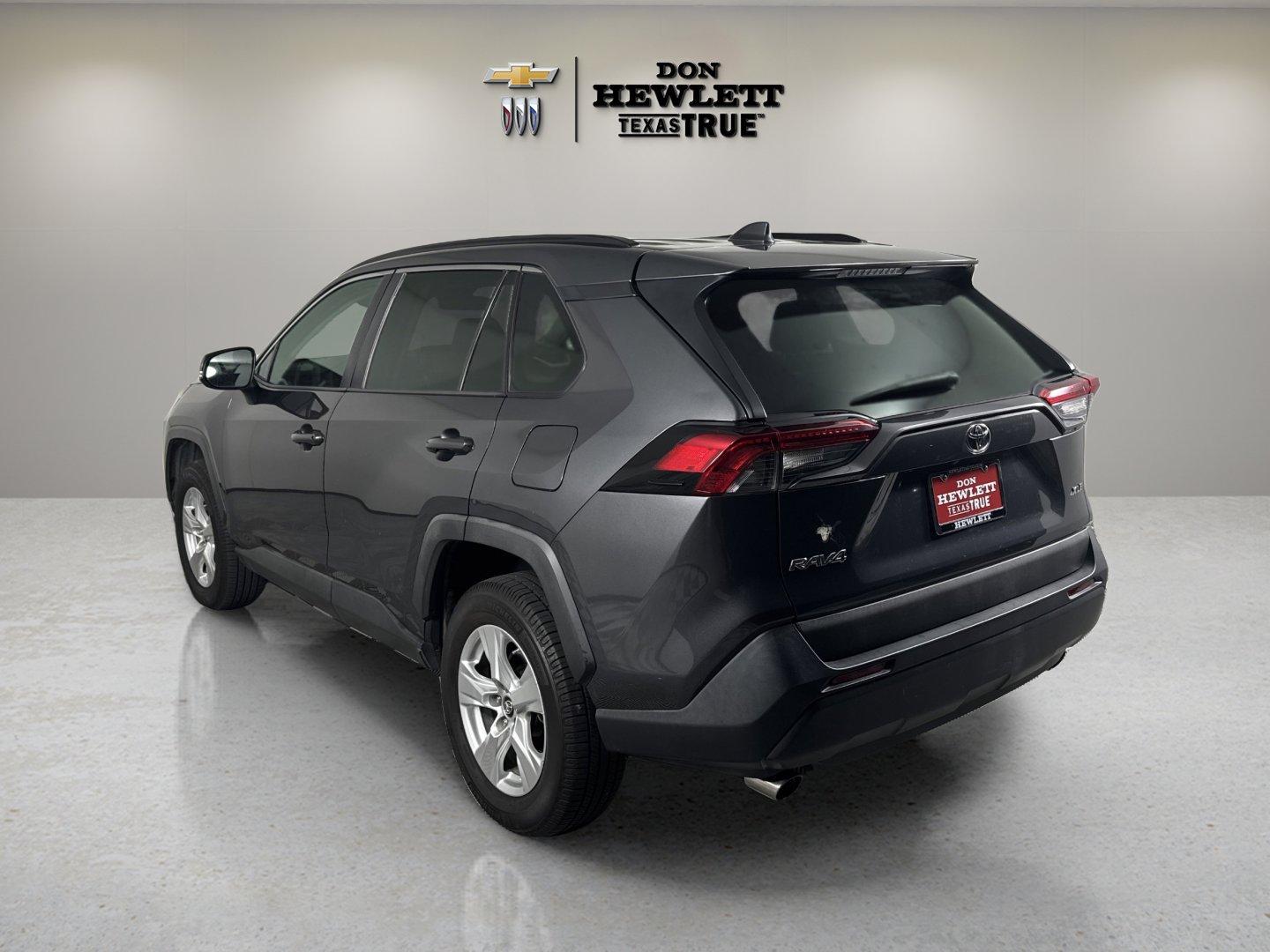 2019 Toyota RAV4 Vehicle Photo in GEORGETOWN, TX 78626-7508