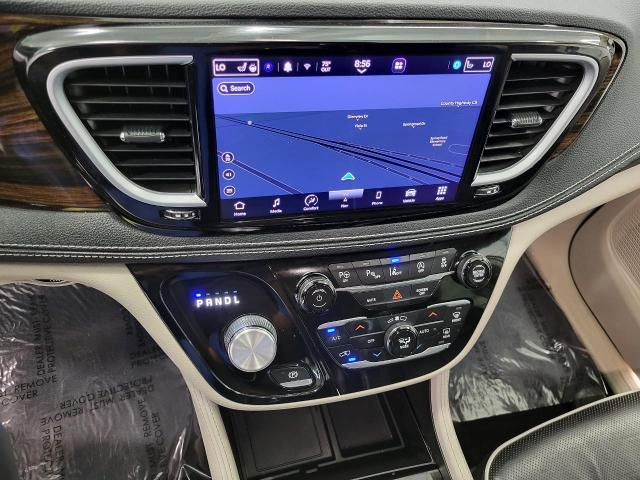 2023 Chrysler Pacifica Vehicle Photo in NEENAH, WI 54956-2243