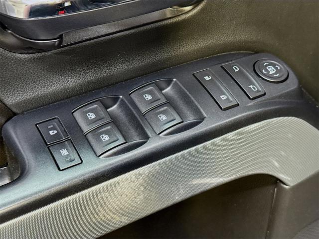 2015 Chevrolet Silverado 2500 HD Vehicle Photo in EVERETT, WA 98203-5662