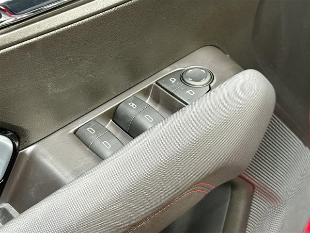 2025 Chevrolet Colorado Vehicle Photo in EVERETT, WA 98203-5662