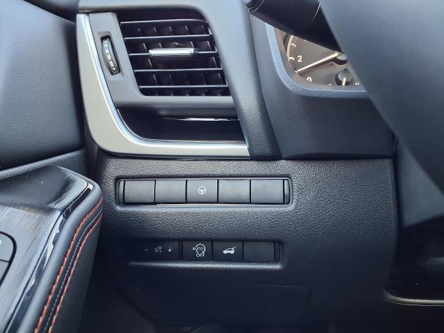 2025 Nissan Rogue Vehicle Photo in Oshkosh, WI 54904