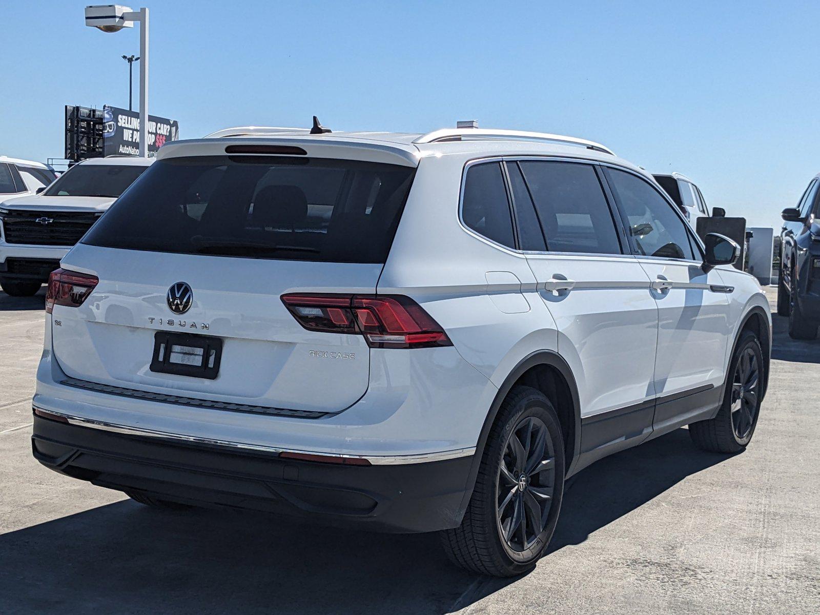 2022 Volkswagen TIGUAN Vehicle Photo in MIAMI, FL 33172-3015