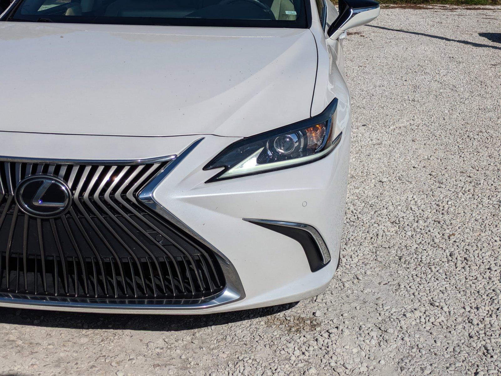 2019 Lexus ES 350 Vehicle Photo in Bradenton, FL 34207