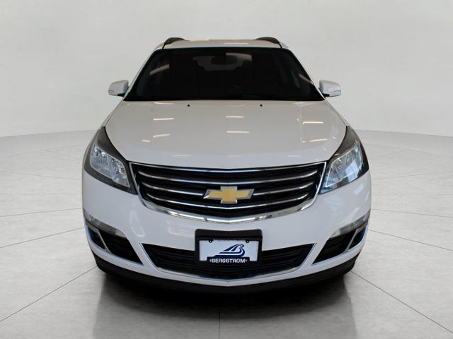 2015 Chevrolet Traverse Vehicle Photo in Green Bay, WI 54304