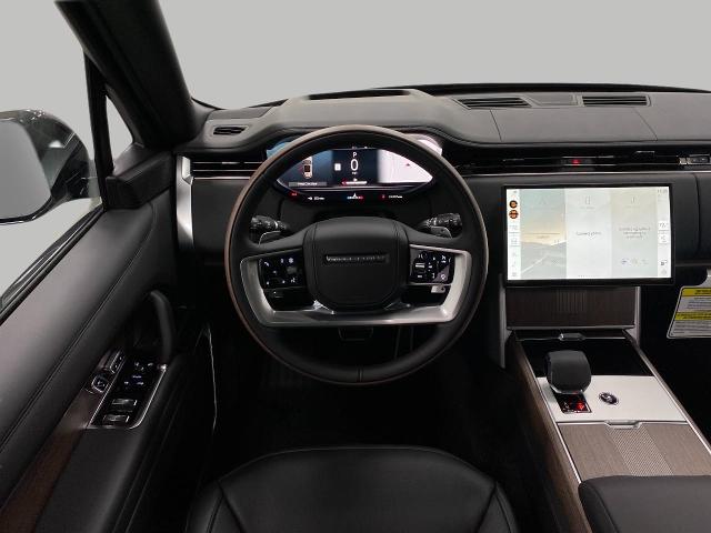 2025 Range Rover Vehicle Photo in Appleton, WI 54913