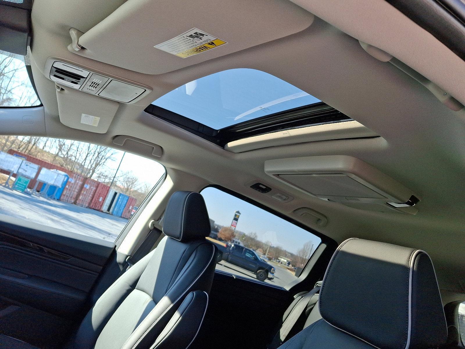 2025 Honda Odyssey Vehicle Photo in Harrisburg, PA 17111