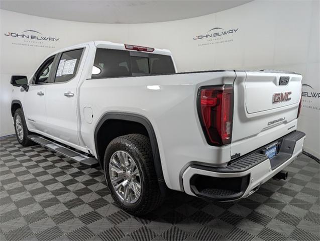 2024 GMC Sierra 1500 Vehicle Photo in ENGLEWOOD, CO 80113-6708