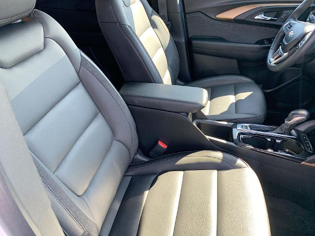 2023 Chevrolet Trailblazer Vehicle Photo in MOON TOWNSHIP, PA 15108-2571