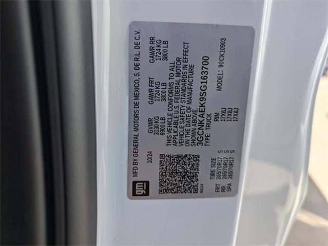 2025 Chevrolet Silverado 1500 Vehicle Photo in ENGLEWOOD, CO 80113-6708