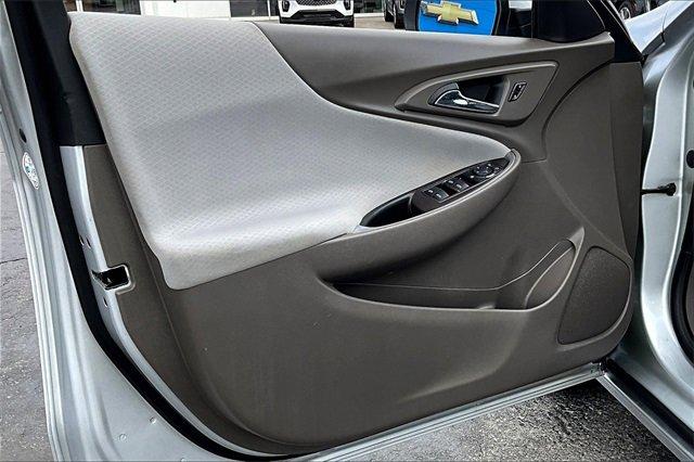 2020 Chevrolet Malibu Vehicle Photo in TOPEKA, KS 66609-0000