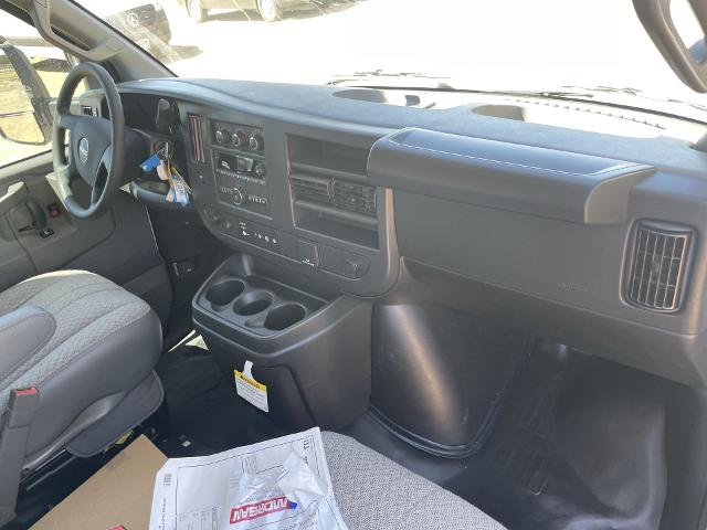 2025 GMC Savana Cutaway 3500 Vehicle Photo in GILBERT, AZ 85297-0402