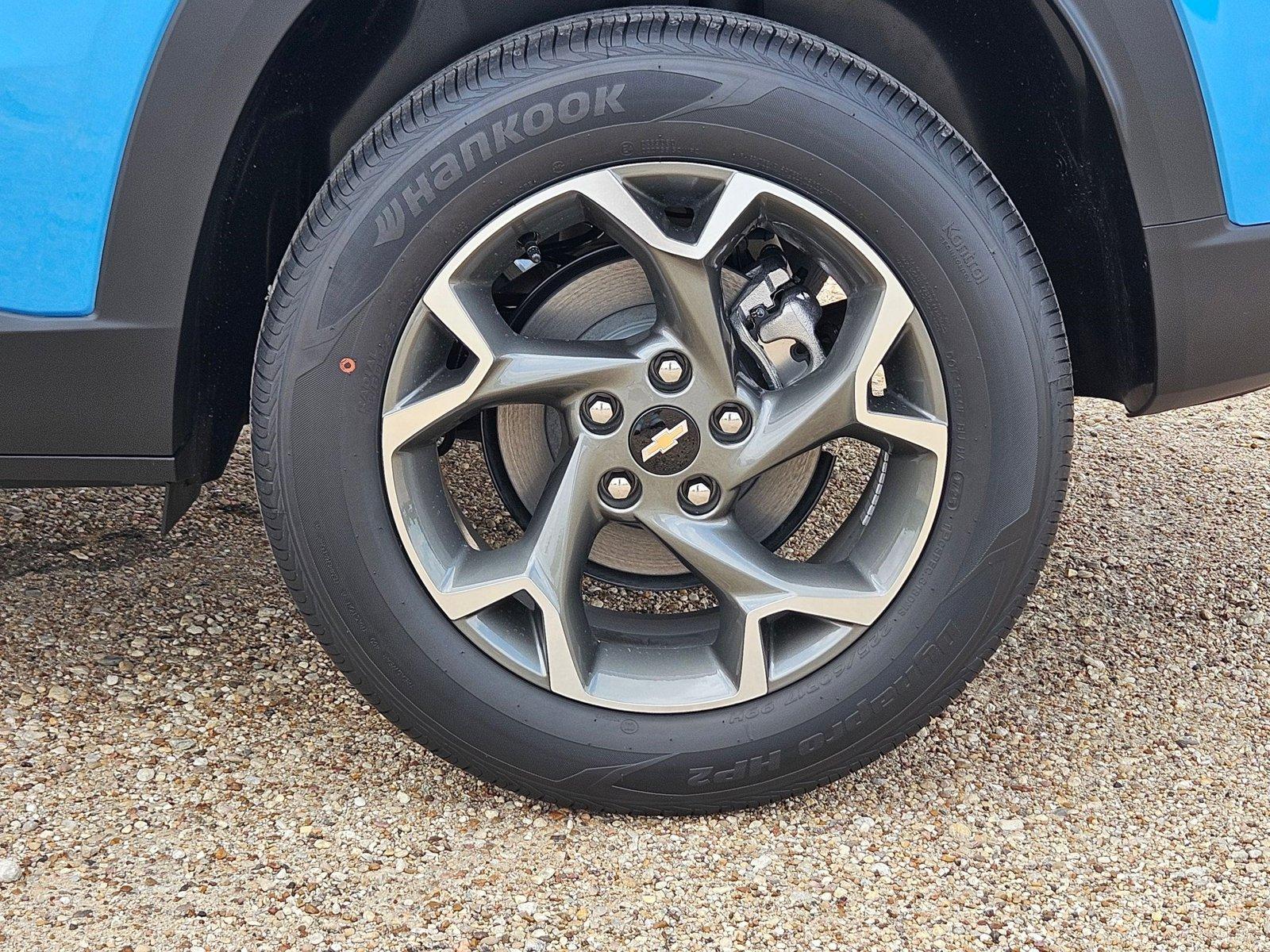 2025 Chevrolet Trax Vehicle Photo in WACO, TX 76710-2592