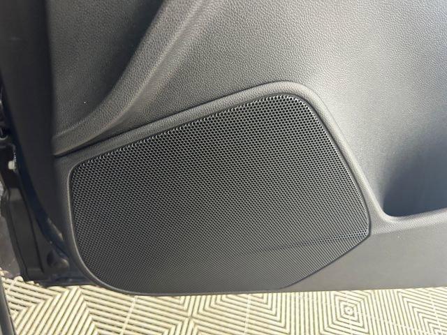 2024 Cadillac XT4 Vehicle Photo in MEDINA, OH 44256-9631