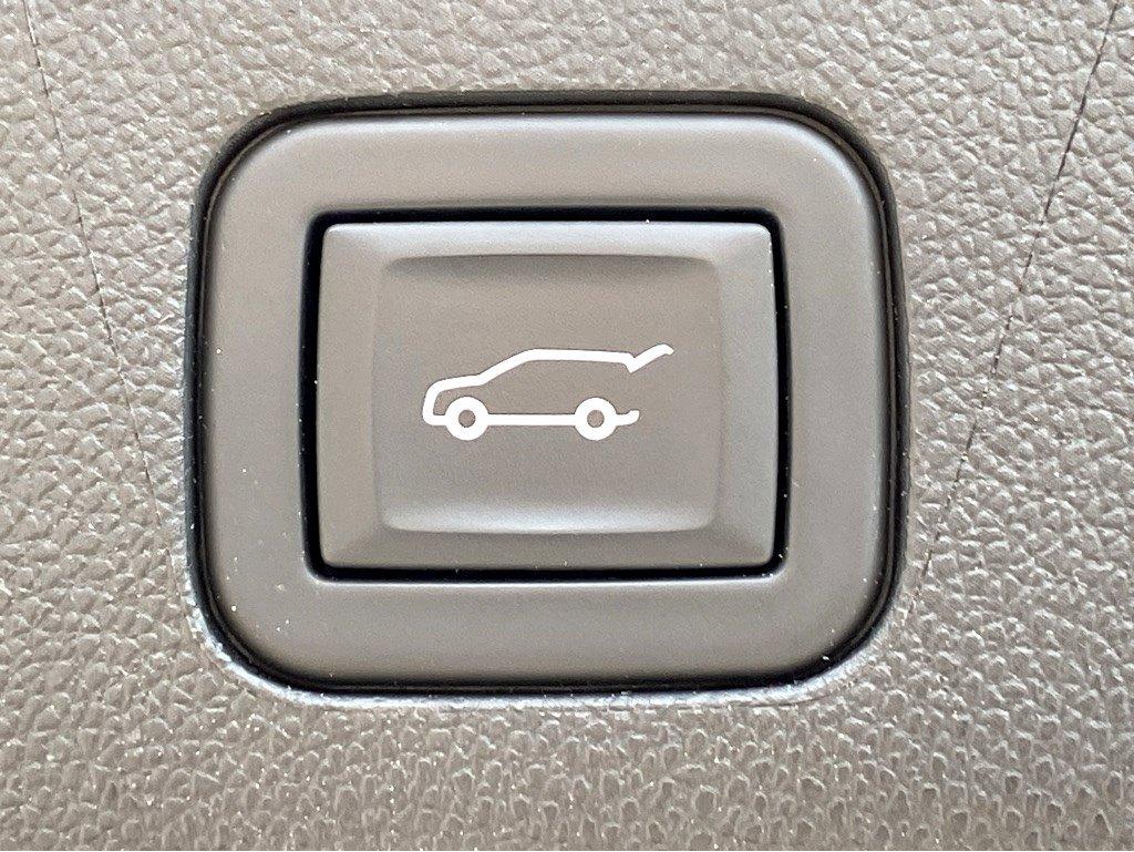 2023 GMC Yukon Vehicle Photo in SAVANNAH, GA 31406-4513