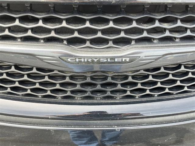 2020 Chrysler Pacifica Vehicle Photo in TULLY, NY 13159-3159
