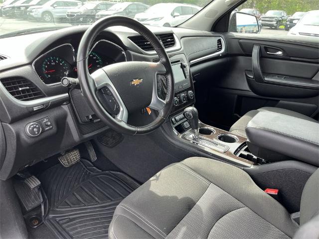 2016 Chevrolet Traverse Vehicle Photo in TULLY, NY 13159-3159