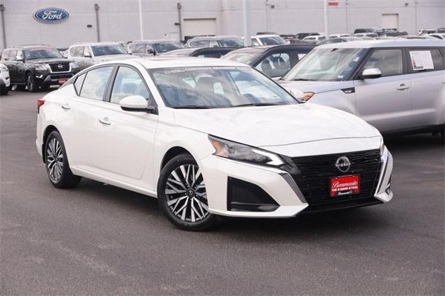 2024 Nissan Altima Vehicle Photo in Hazelwood, MO 63042