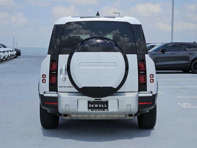 2024 Defender Vehicle Photo in AUSTIN, TX 78717