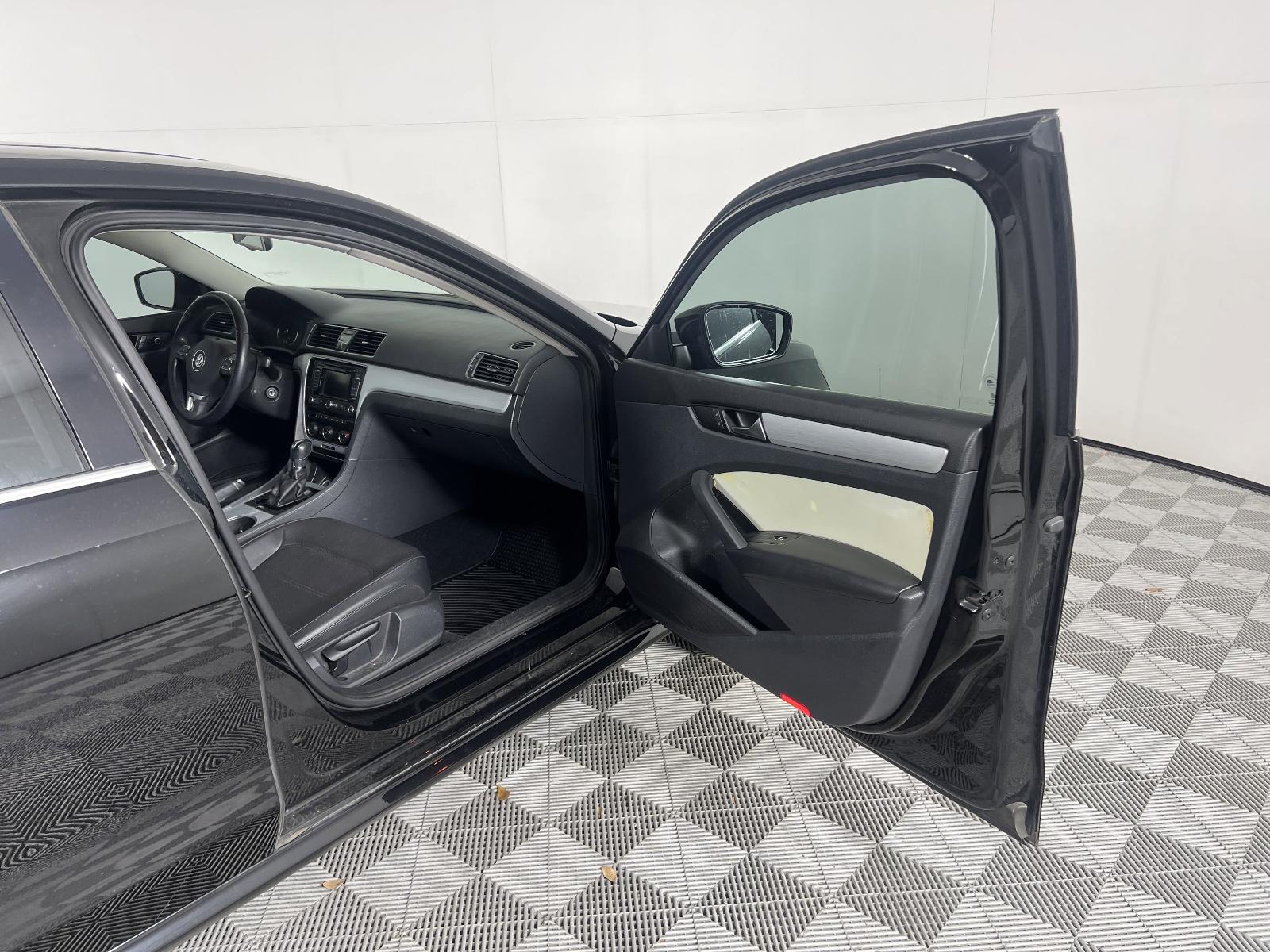 2013 Volkswagen Passat Vehicle Photo in Georgetown, TX 78626