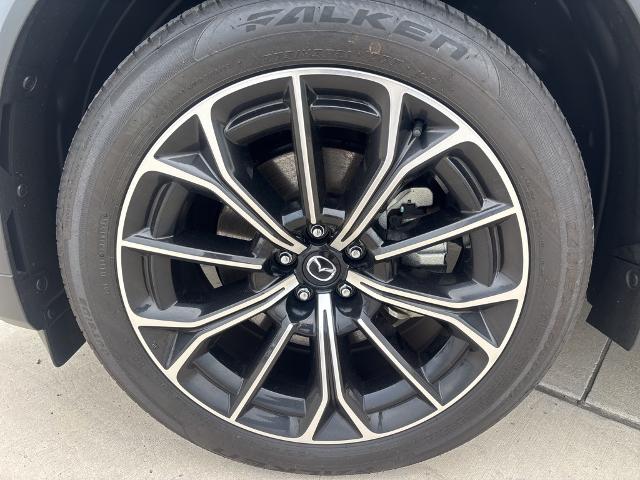 2025 Mazda CX-70 PHEV Vehicle Photo in Grapevine, TX 76051