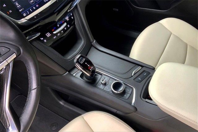 2023 Cadillac XT6 Vehicle Photo in TOPEKA, KS 66609-0000
