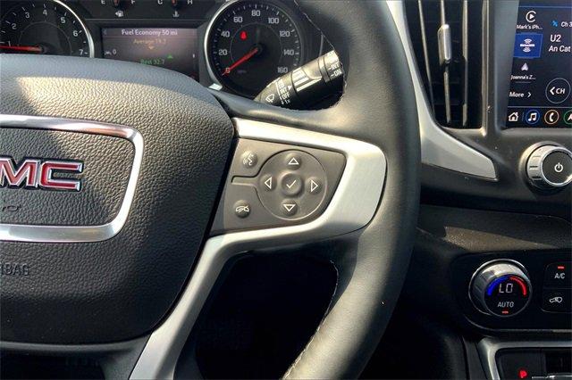 2024 GMC Terrain Vehicle Photo in TOPEKA, KS 66609-0000