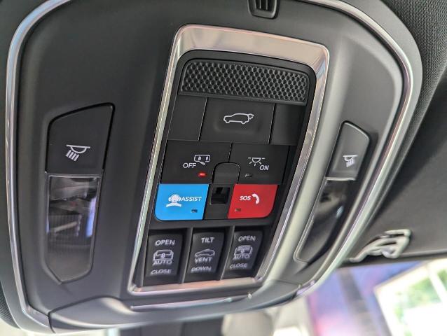 2025 Jeep Wagoneer Vehicle Photo in Oshkosh, WI 54901