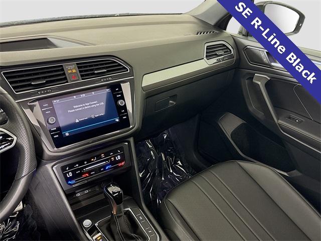 2024 Volkswagen Tiguan Vehicle Photo in Puyallup, WA 98371