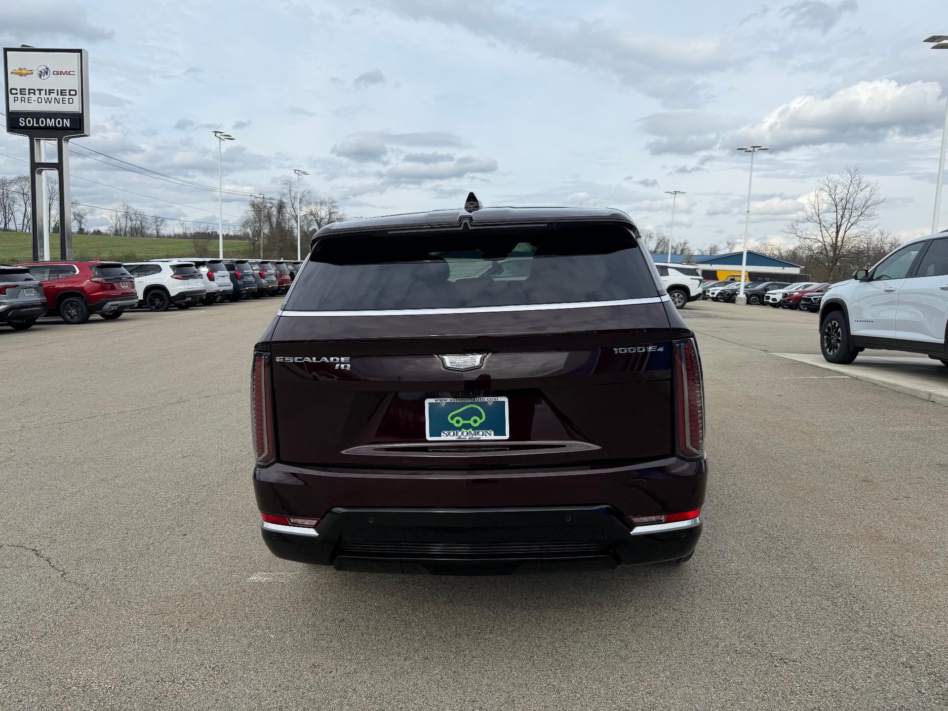 View vehicle photo 5