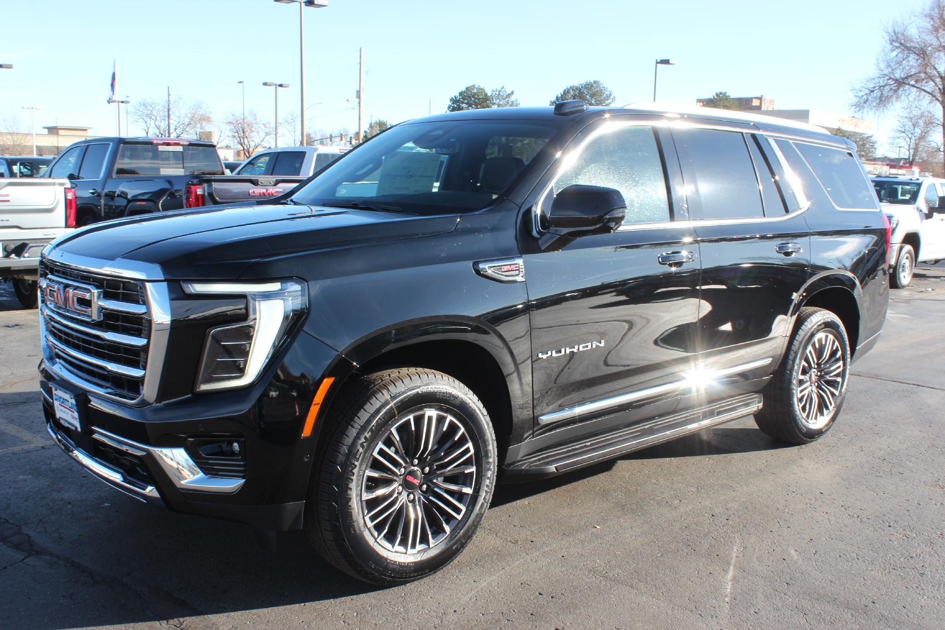 2025 GMC Yukon Vehicle Photo in AURORA, CO 80012-4011