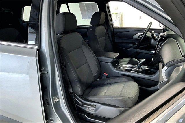 2023 Chevrolet Traverse Vehicle Photo in TOPEKA, KS 66609-0000
