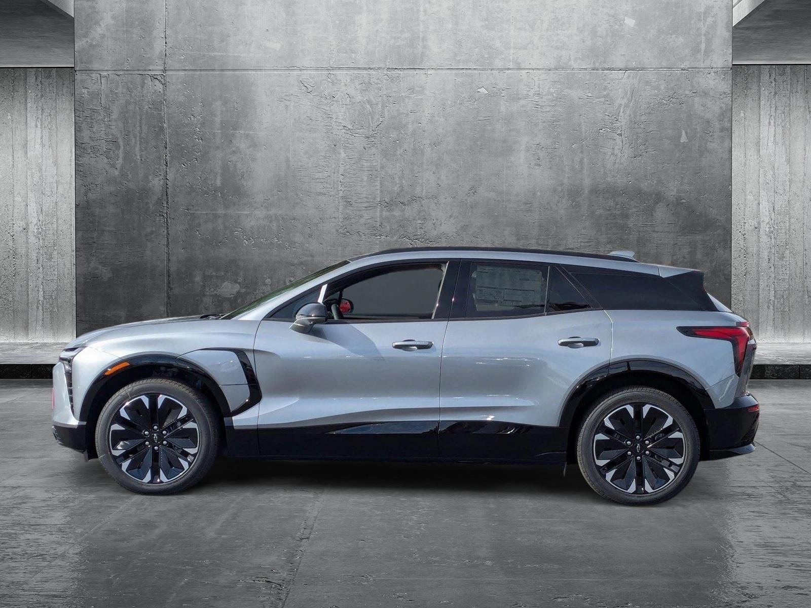 2025 Chevrolet Blazer EV Vehicle Photo in VALENCIA, CA 91355-1705