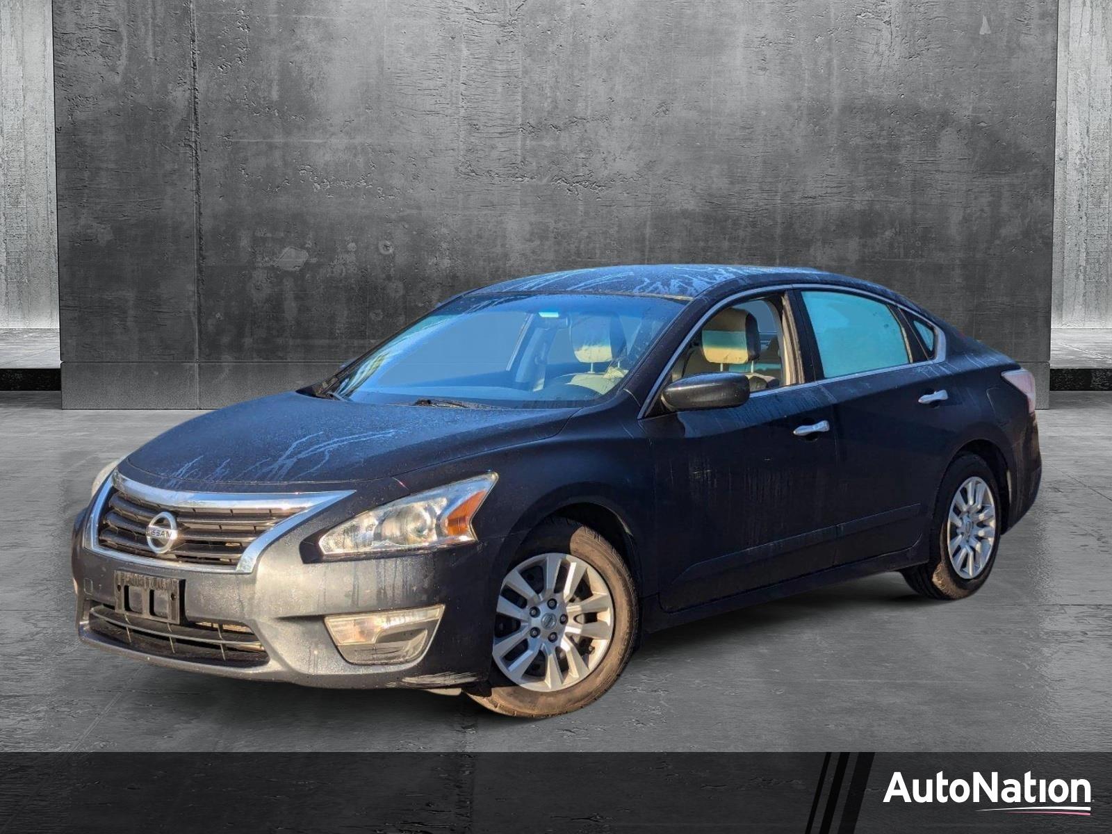 2015 Nissan Altima Vehicle Photo in MEMPHIS, TN 38115-1503