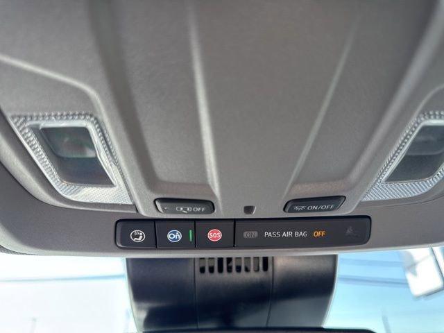 2025 GMC Sierra 3500 HD Chassis Cab Vehicle Photo in MEDINA, OH 44256-9631