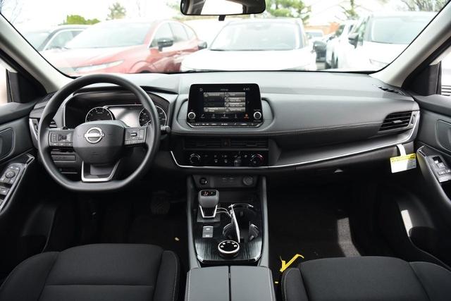 2025 Nissan Rogue Vehicle Photo in Ballwin, MO 63011