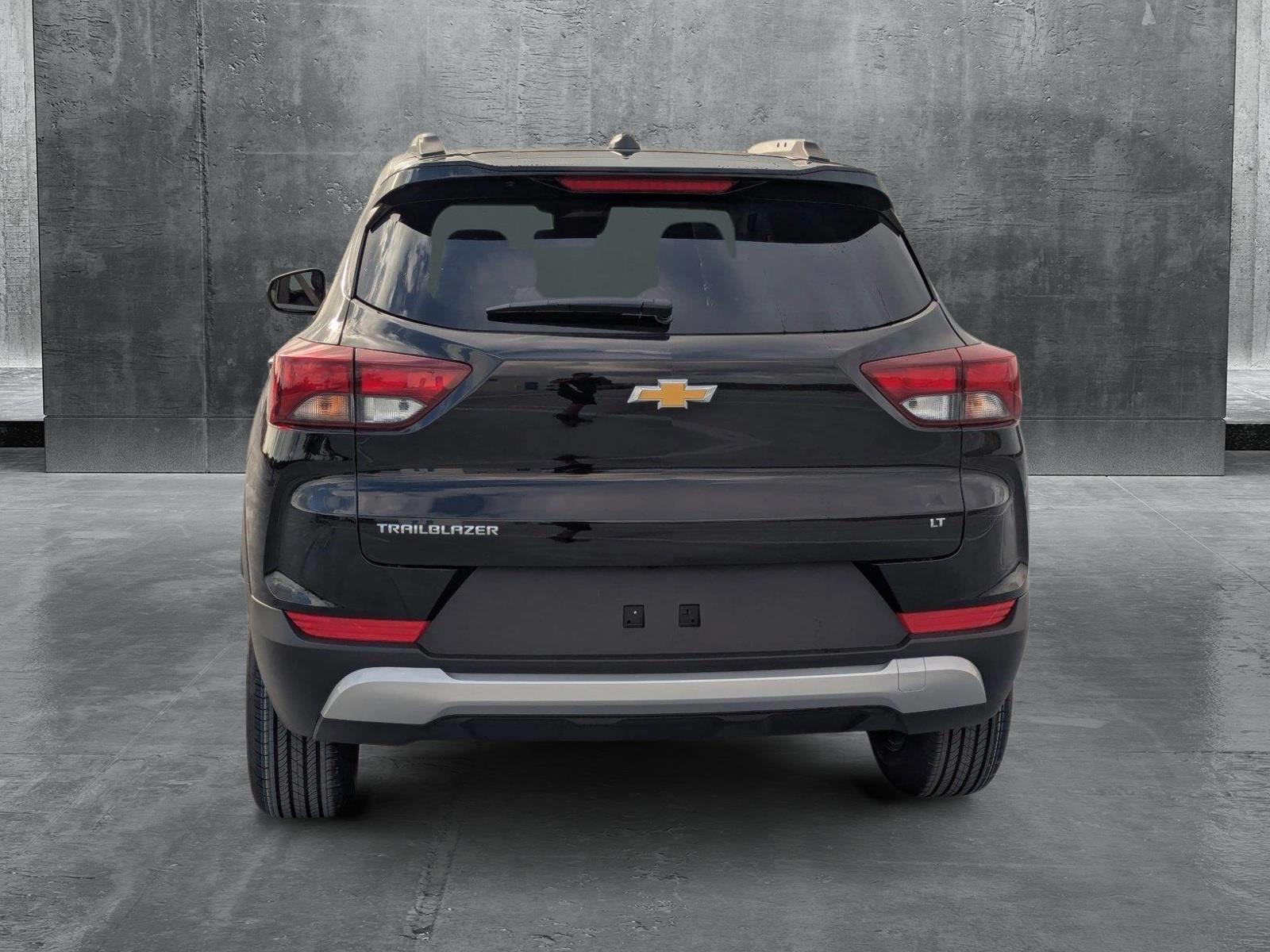 2025 Chevrolet Trailblazer Vehicle Photo in PEMBROKE PINES, FL 33024-6534