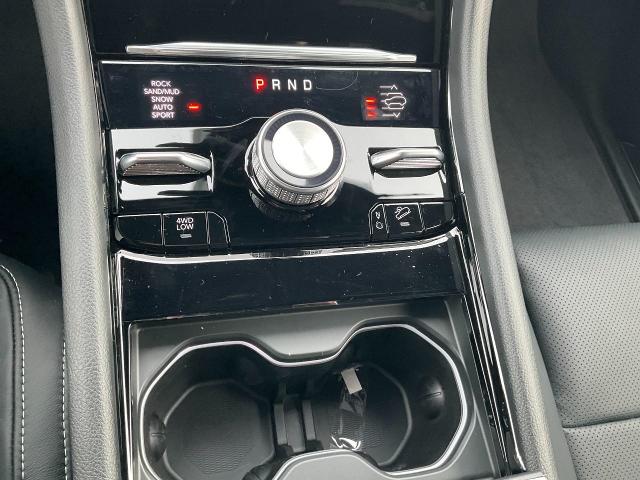 2025 Jeep Grand Cherokee L Vehicle Photo in Kaukauna, WI 54130