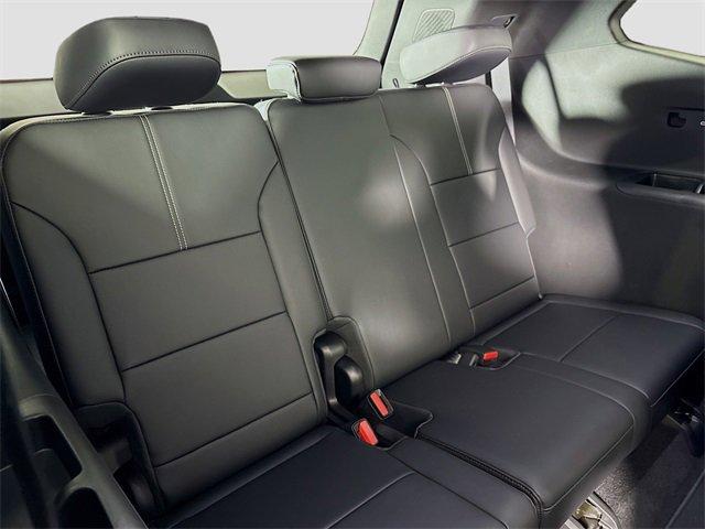 2025 GMC Acadia Vehicle Photo in PUYALLUP, WA 98371-4149