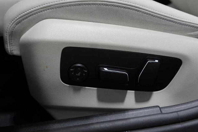2024 BMW 530i Vehicle Photo in GRAPEVINE, TX 76051