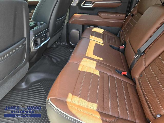 2024 GMC Sierra 1500 Vehicle Photo in DENTON, TX 76210-9321